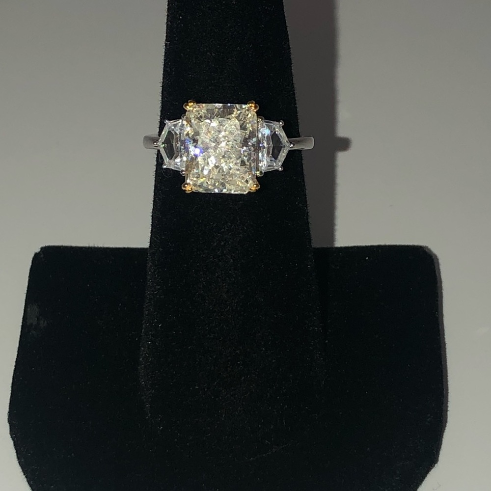 4ct Radiant Cut Champagne Ring - Picture 8 of 14